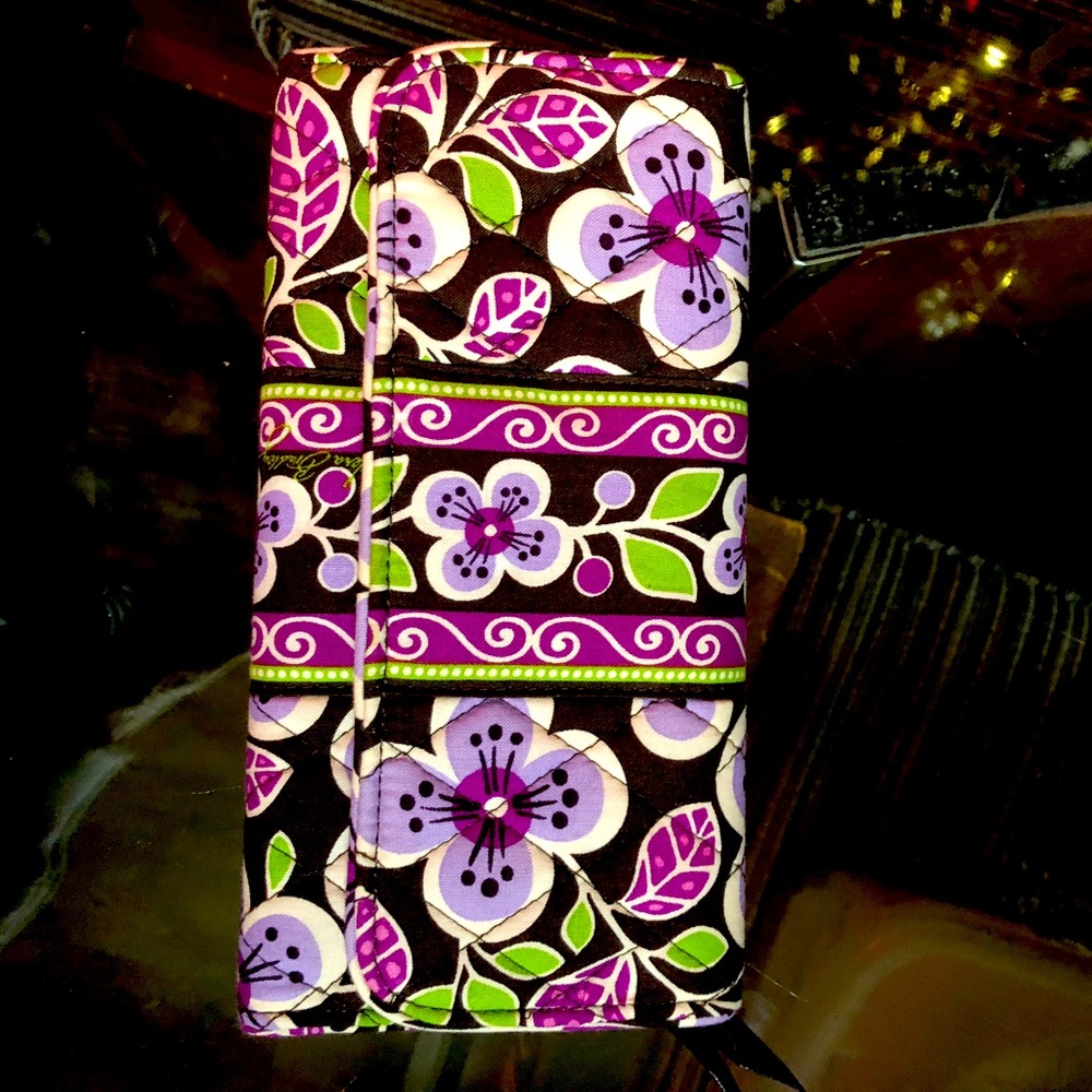 Vera Bradley trifold wallet